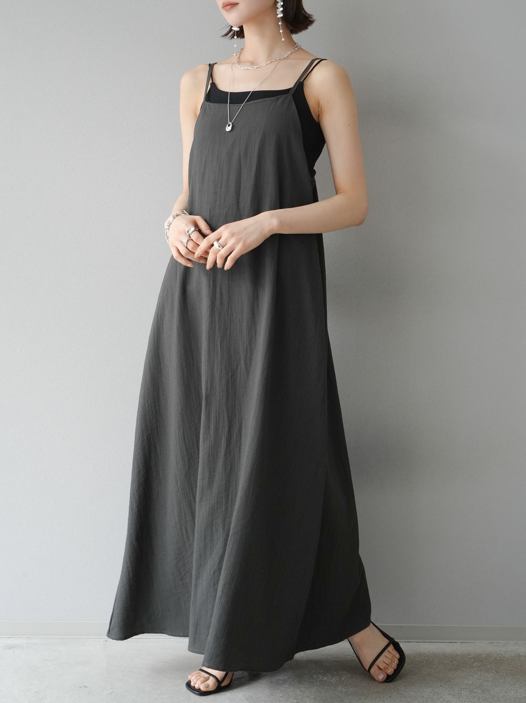 【美品】25SS ビアズリー リネンギャザーワンピース 2Way ブラック カシュクールギャザー2wayワンピース-フレンチリネン/ブラック | iichi