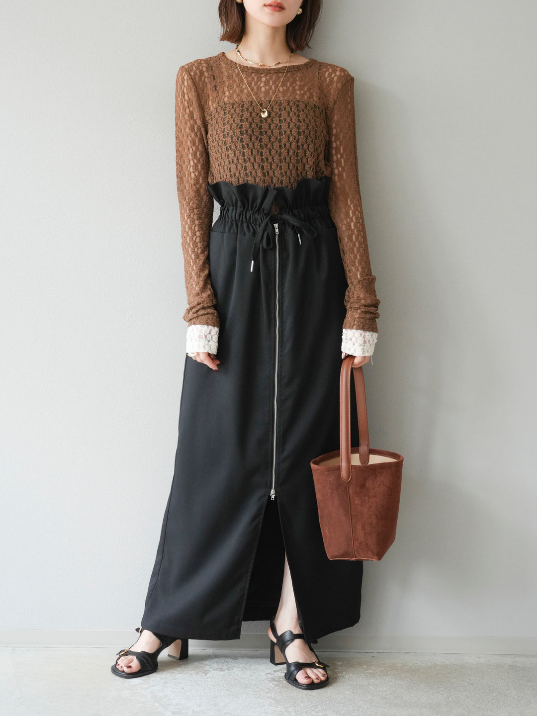 [予約]袖配色カットレーストップス/ブラウン