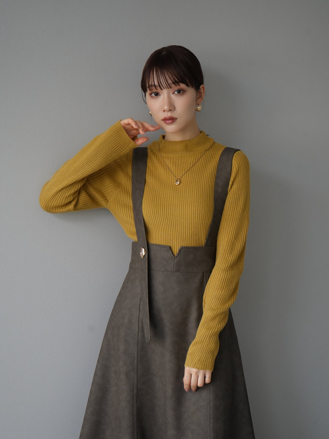 予約]ゴールドモチーフレザーフレアジャンパースカート/ブラウン – Lumier 