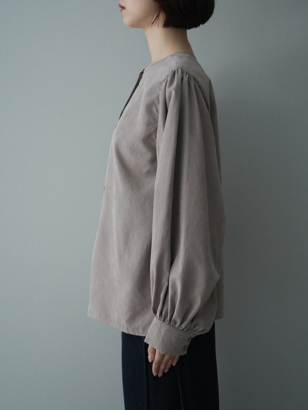 [予約]2WAYピーチスキンボリュームスリーブブラウス/mocha