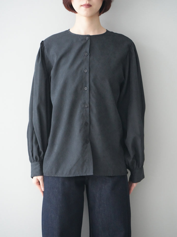 [予約]2WAYピーチスキンボリュームスリーブブラウス/black