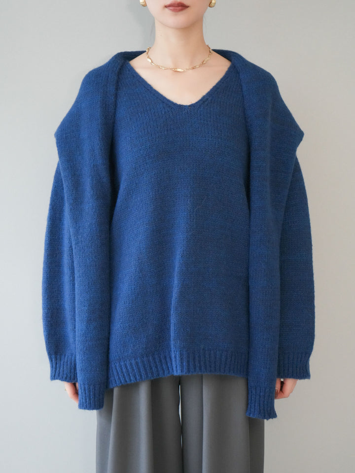 [予約]ストール付きVネックニットプルオーバー/blue