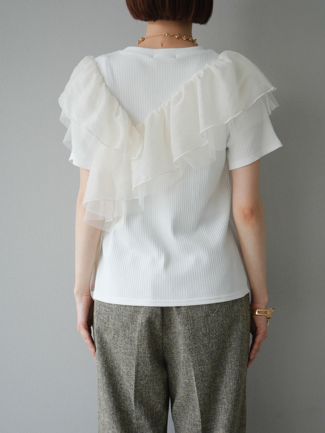 [予約]アシメフリルドッキングカットソー/オフホワイト