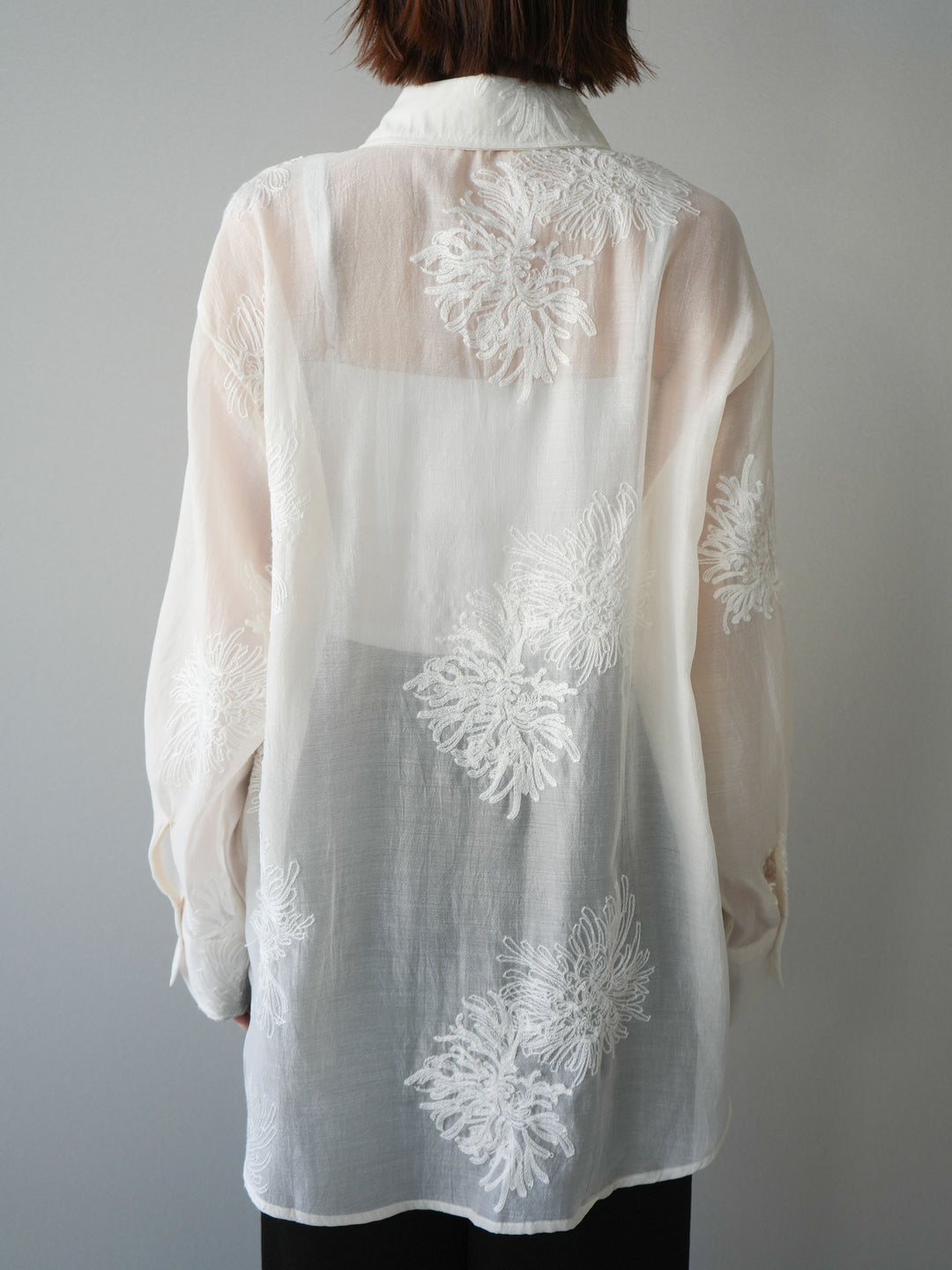 [予約]シアーエンブロイダリーシャツ/ivory