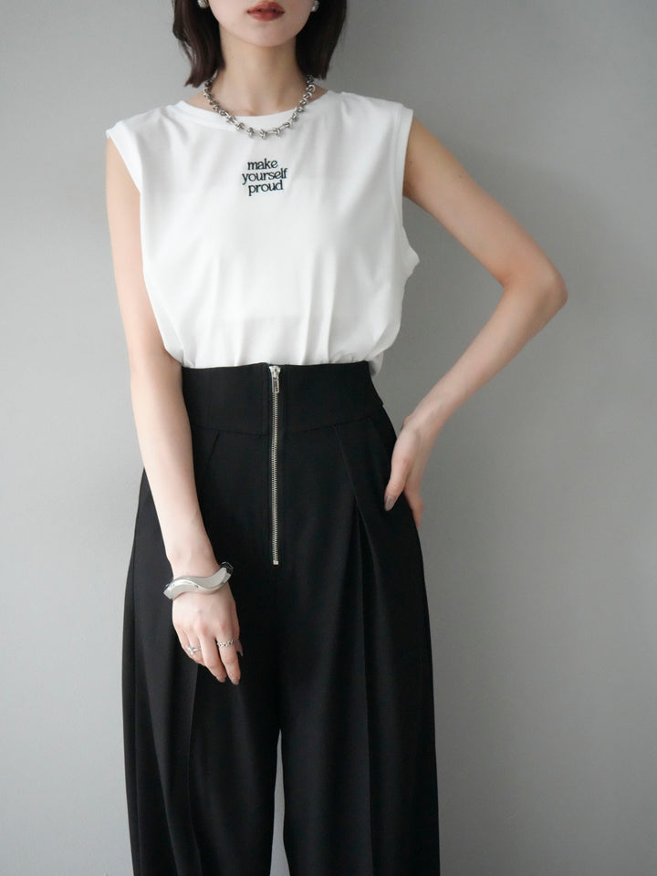 [予約]ロゴ刺繍ノースリートップス/オフ