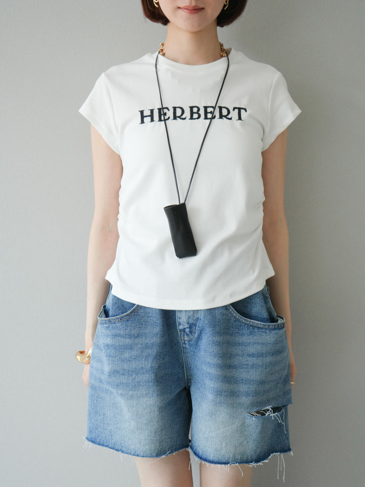 [予約]刺繍ロゴTシャツ＆レザーポーチネックレスSET /ホワイト