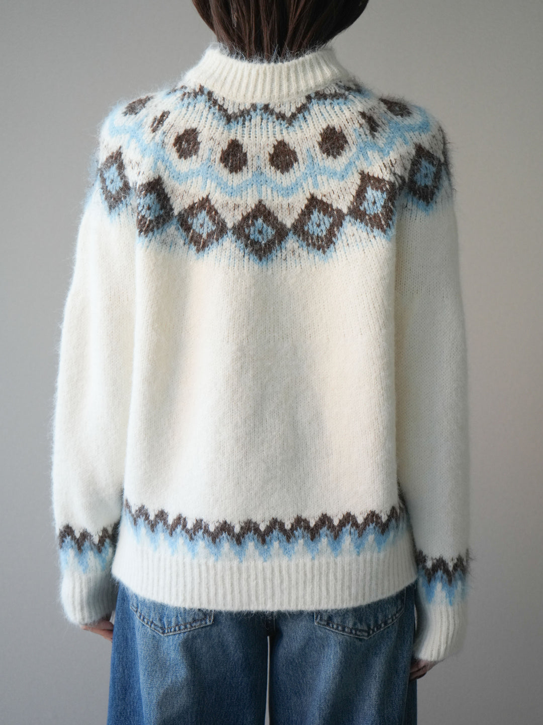 [予約]ソフトタッチ求心柄ニットプルオーバー/white