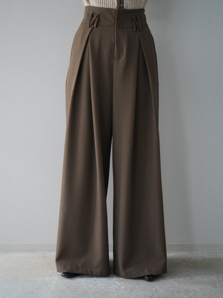 【預訂】皮帶設計收腰寬褲/摩卡