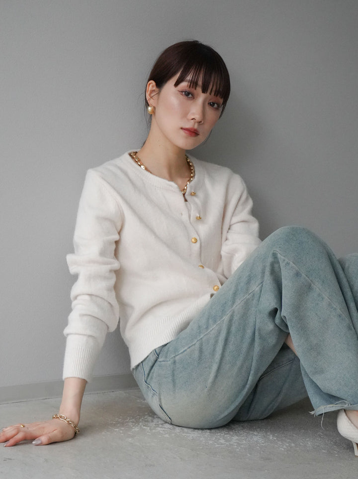 [予約]ゴールドボタンコンパクトニットカーディガン/アイボリー