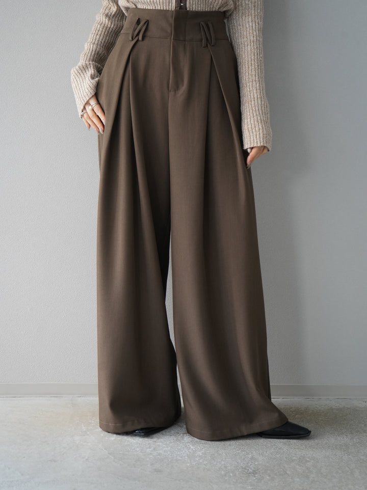 【預訂】皮帶設計收腰寬褲/摩卡