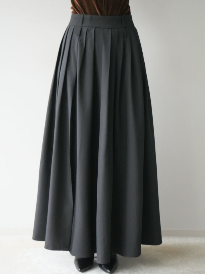 [予約]エステルプリーツスリットスカート/ブラック