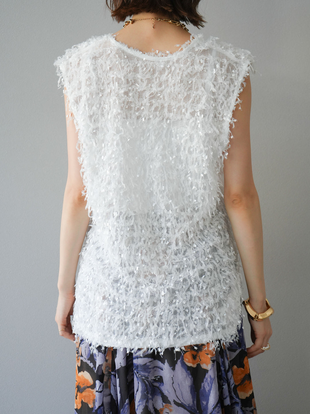 [予約]フェザーVネックベスト/ホワイト