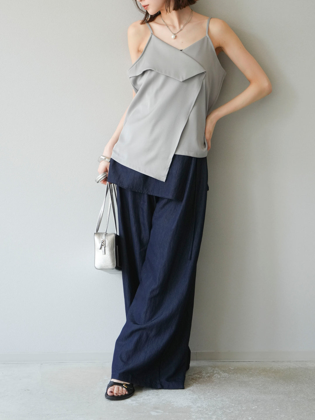 [予約]クロスデザインキャミソール/グレー