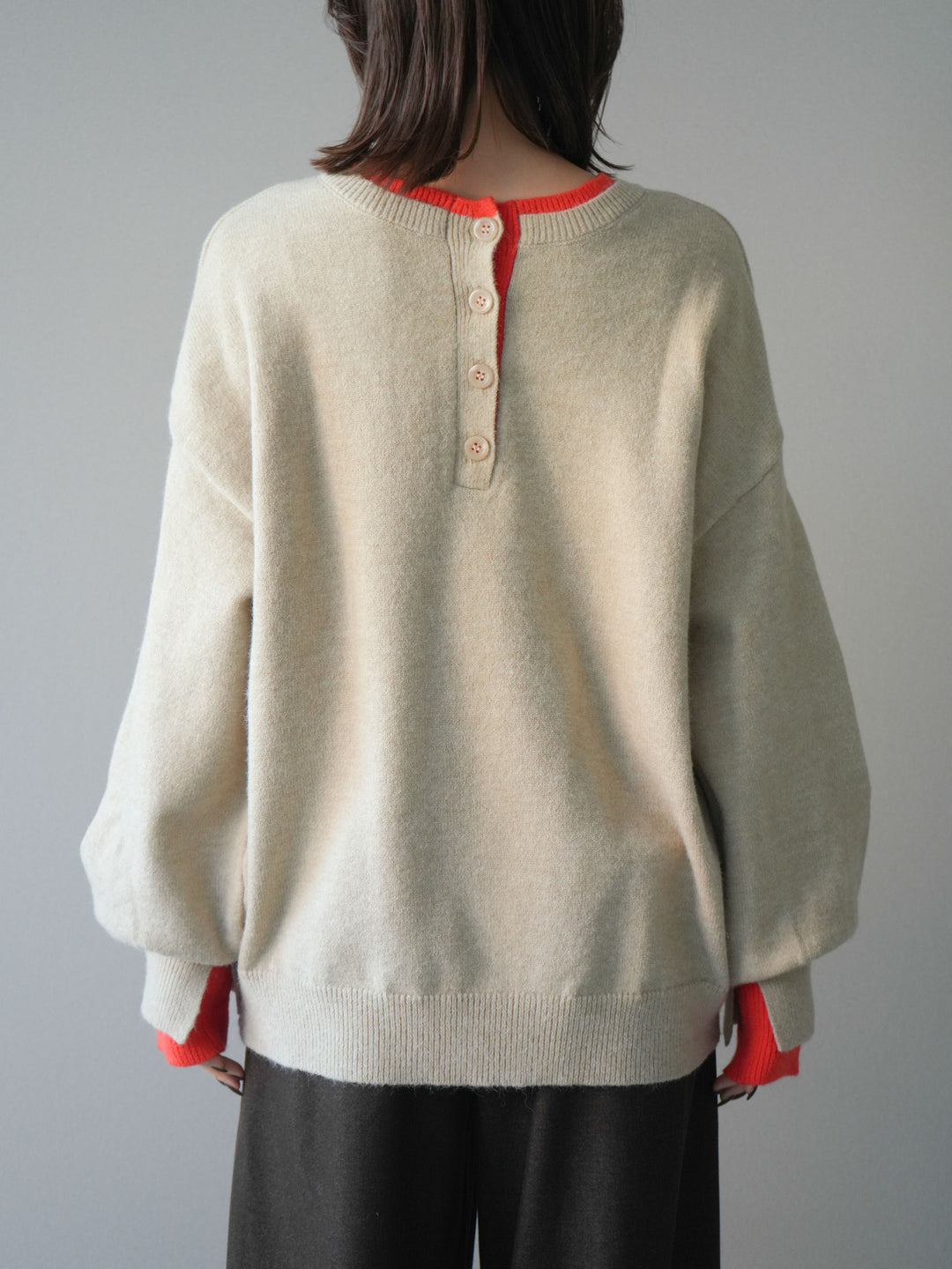[予約]ヘンリーネック配色レイヤードニットプルオーバー/beige