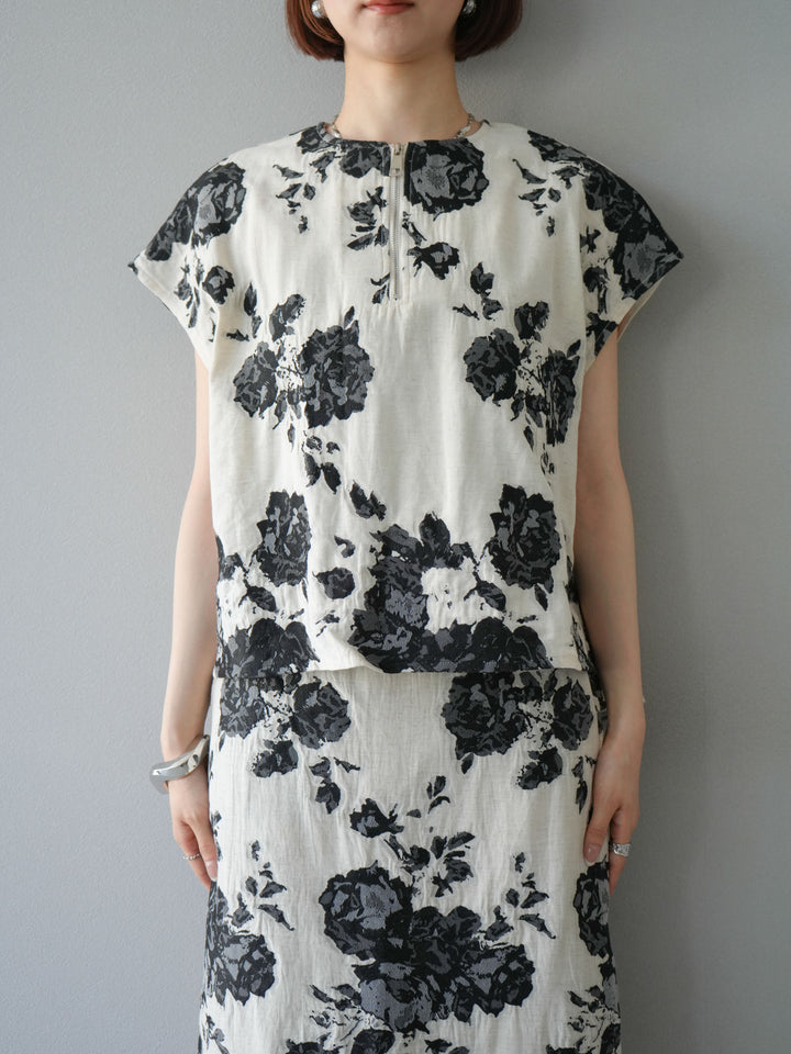 [予約]ジャガードZIPプルオーバー/ブラック