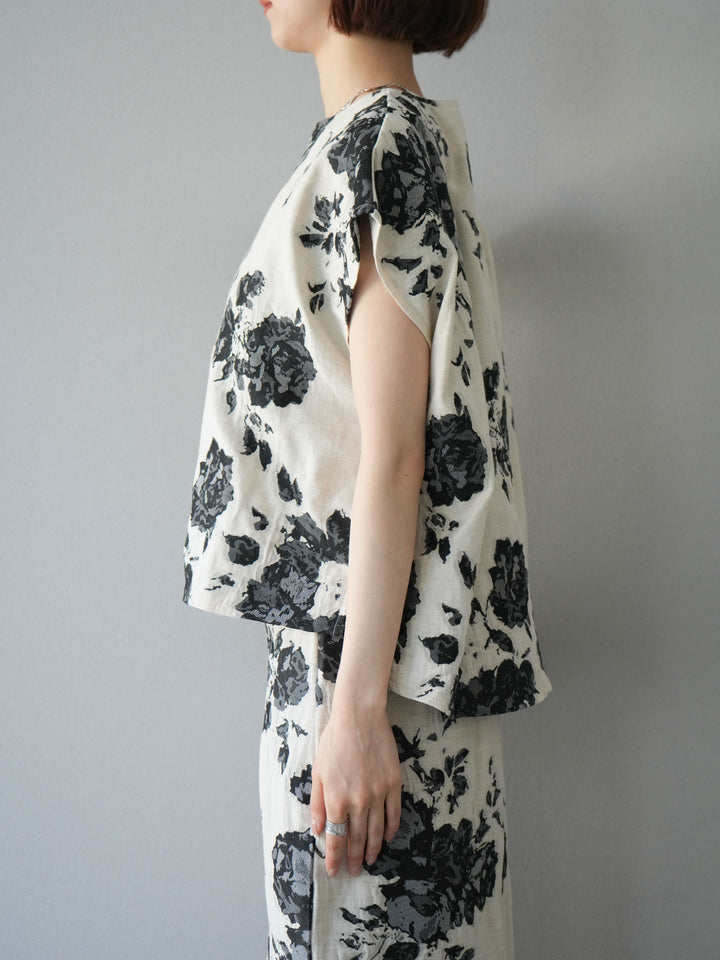 [予約]ジャガードZIPプルオーバー/ブラック