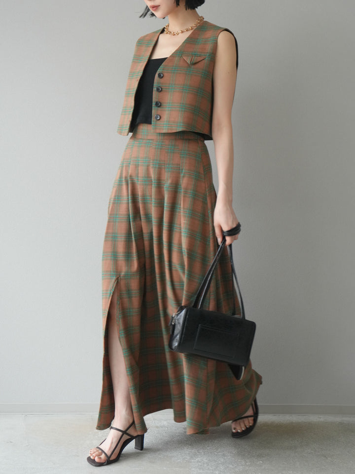 [SET]チェック柄ベスト＆フロントスリットタックスカートSET UP+カップ付テレコリブベアキャミソール(2set)