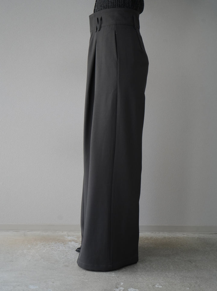 【預購】皮帶設計收腰寬褲/灰