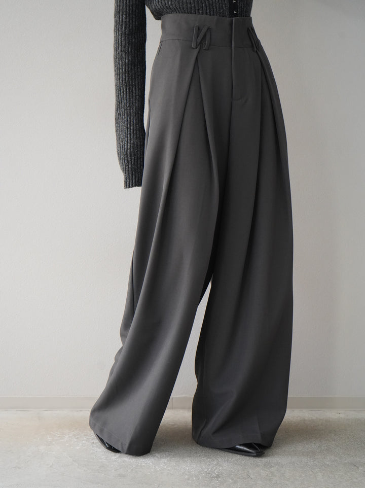 【預購】皮帶設計收腰寬褲/灰
