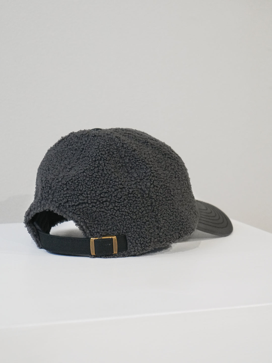 [予約]バイカラーボアCAP/charcoal