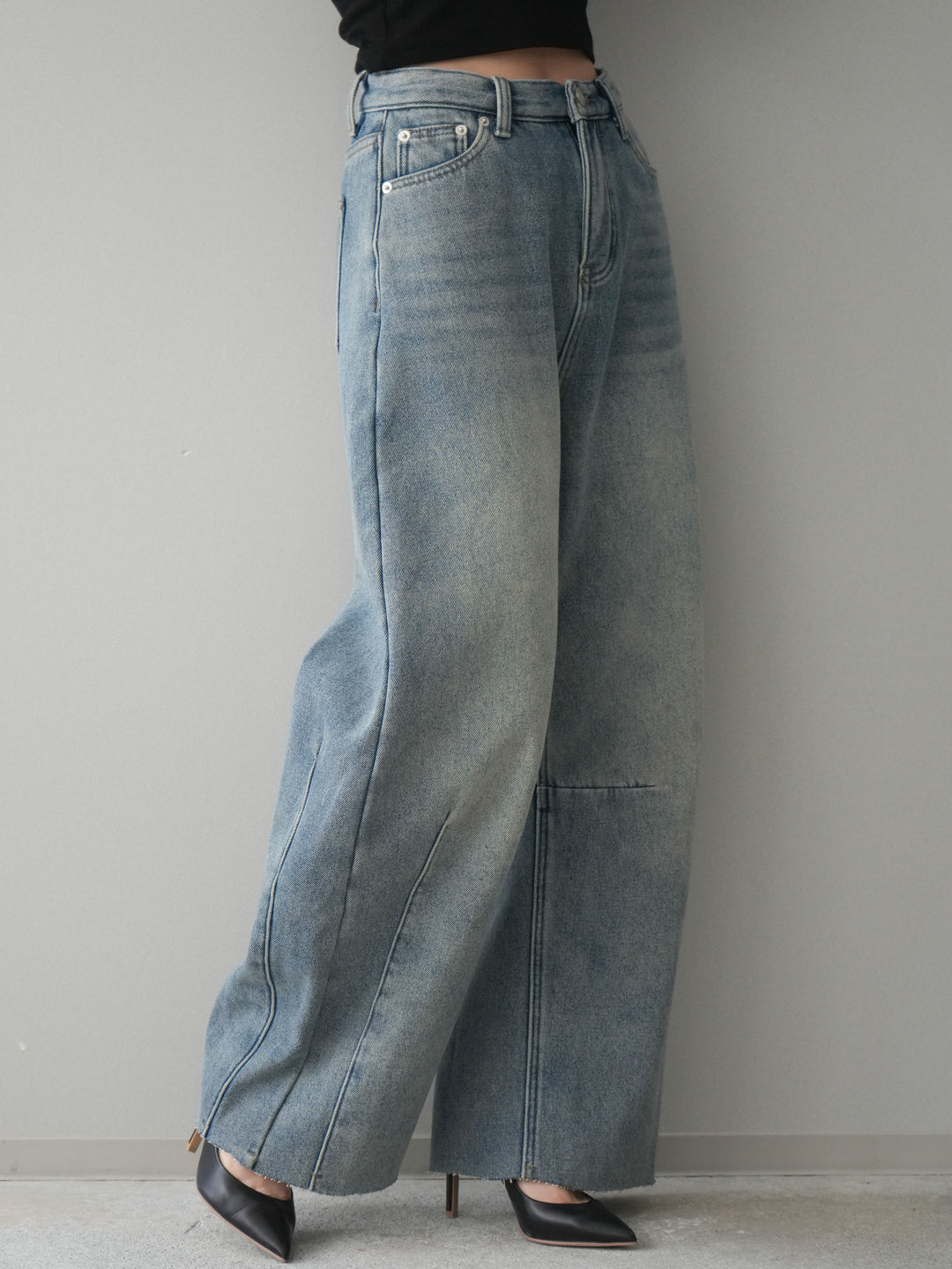 [予約]裏起毛カットオフカーブデニムパンツ/blue