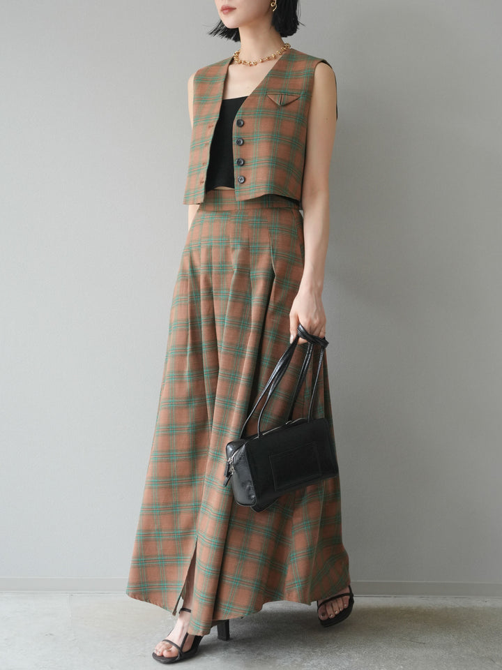 [SET]チェック柄ベスト＆フロントスリットタックスカートSET UP+カップ付テレコリブベアキャミソール(2set)