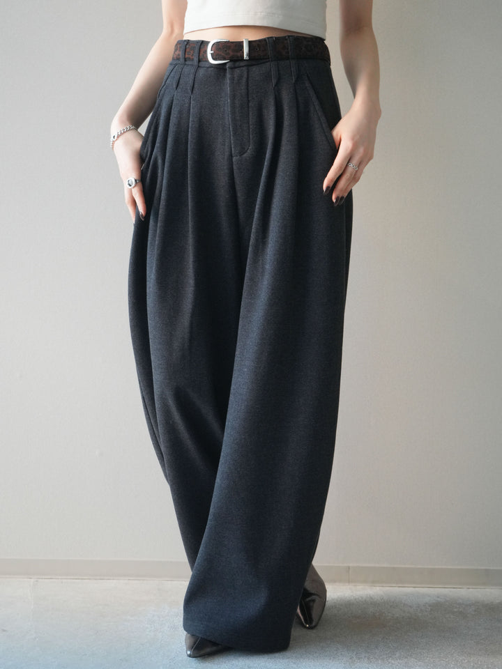 [予約]アニマル柄ベルト付きウールタッチワイドパンツ/charcoal