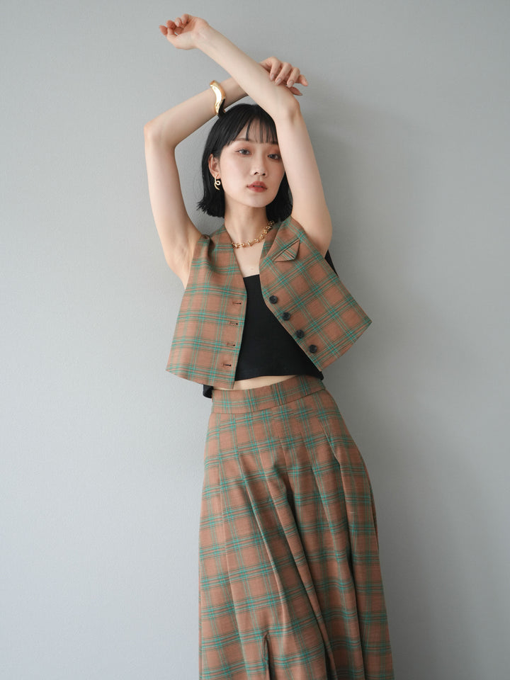 [SET]チェック柄ベスト＆フロントスリットタックスカートSET UP+カップ付テレコリブベアキャミソール(2set)