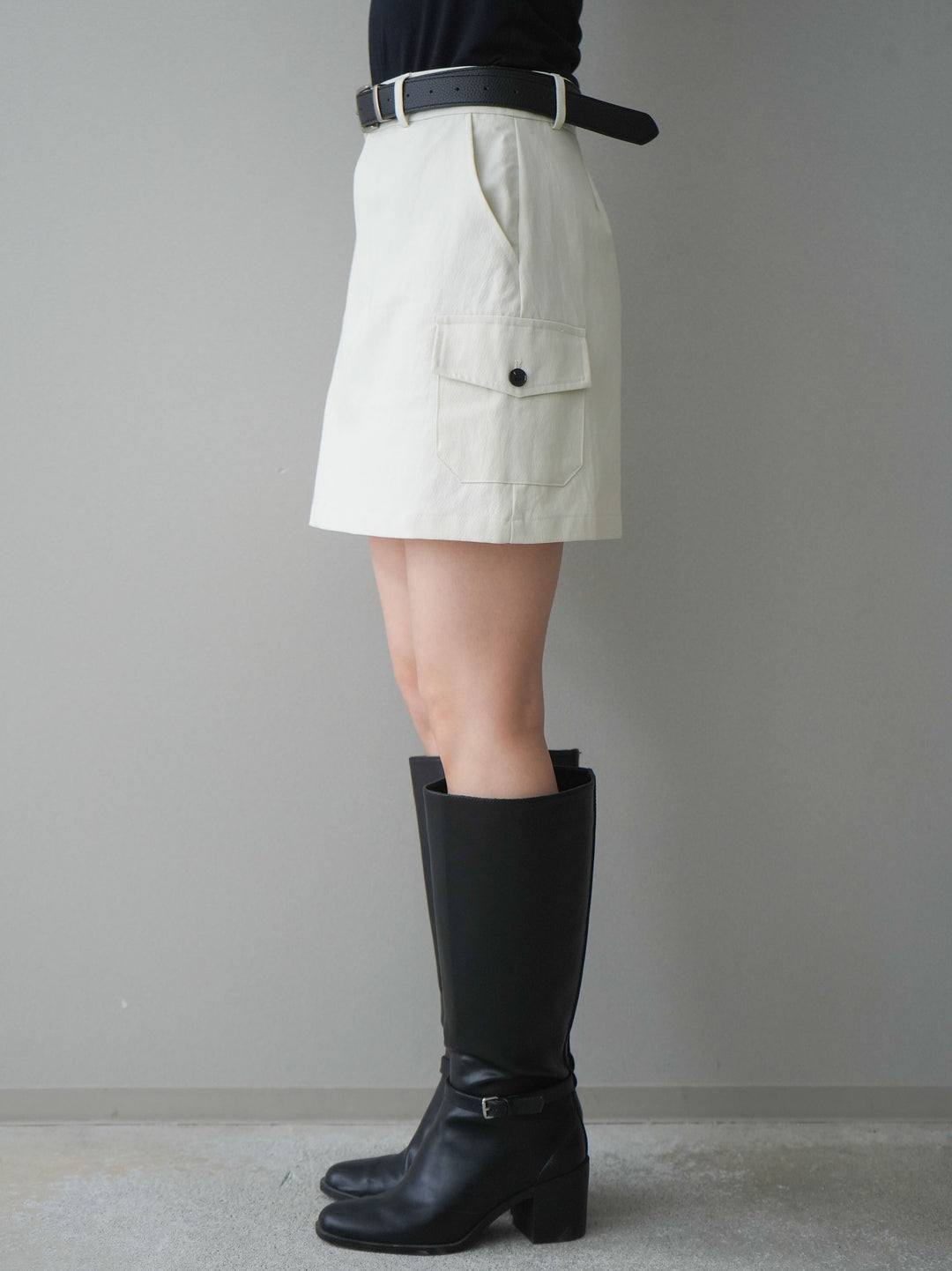 [予約]ベルト付カーゴミニスカート/white