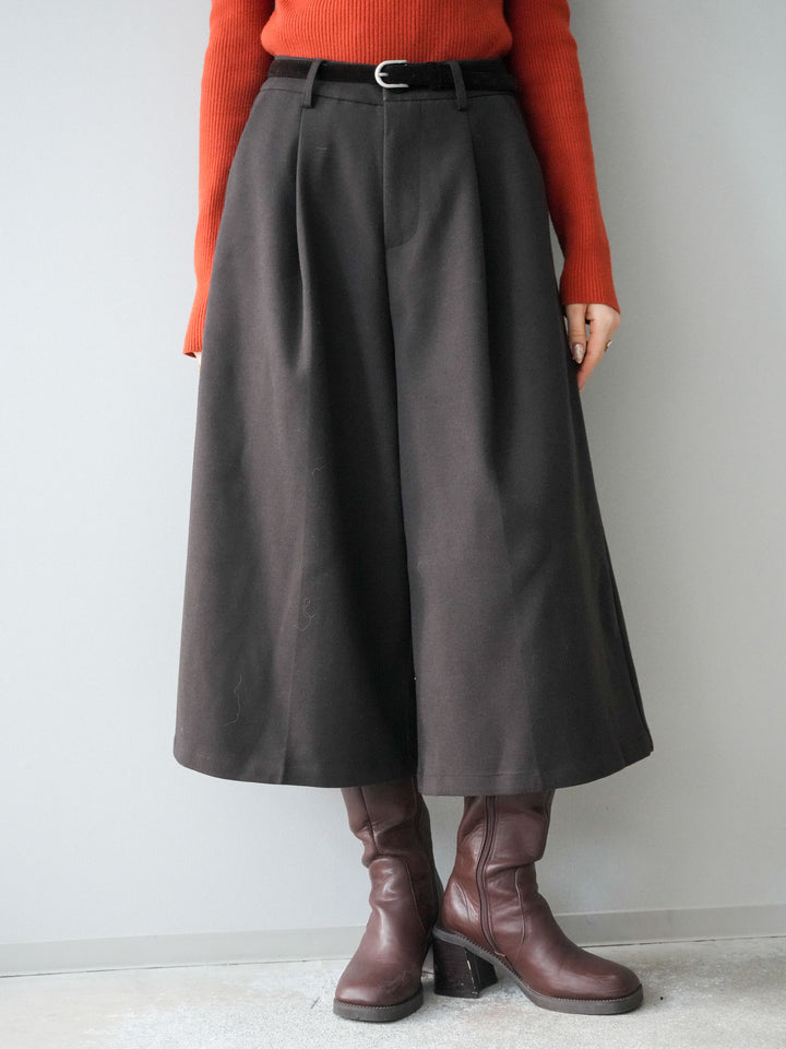 [予約]ベルト付ウールタッチミディアムパンツ/brown