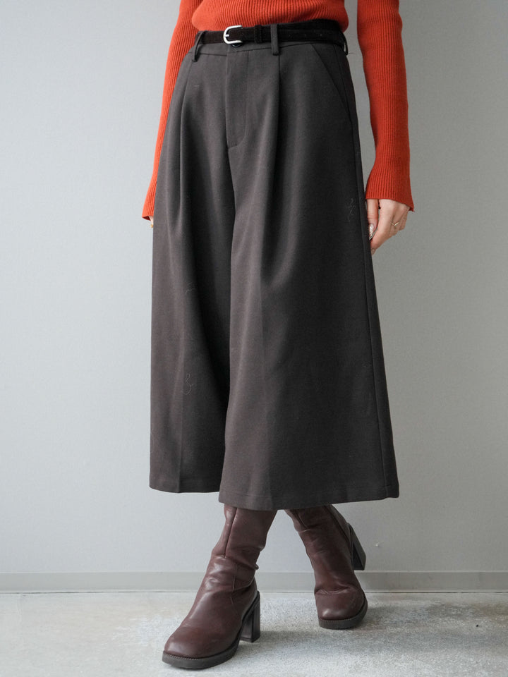 [予約]ベルト付ウールタッチミディアムパンツ/brown