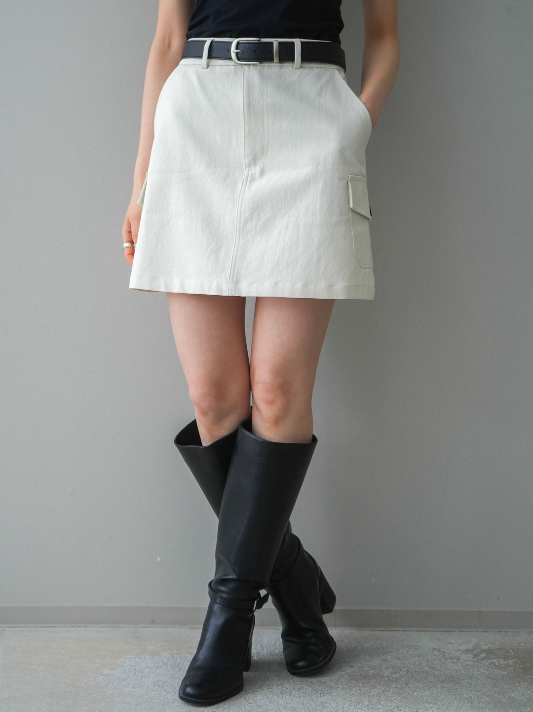 [予約]ベルト付カーゴミニスカート/white