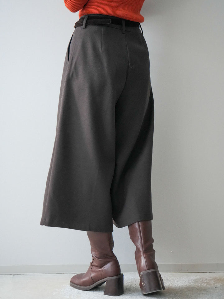 [予約]ベルト付ウールタッチミディアムパンツ/brown