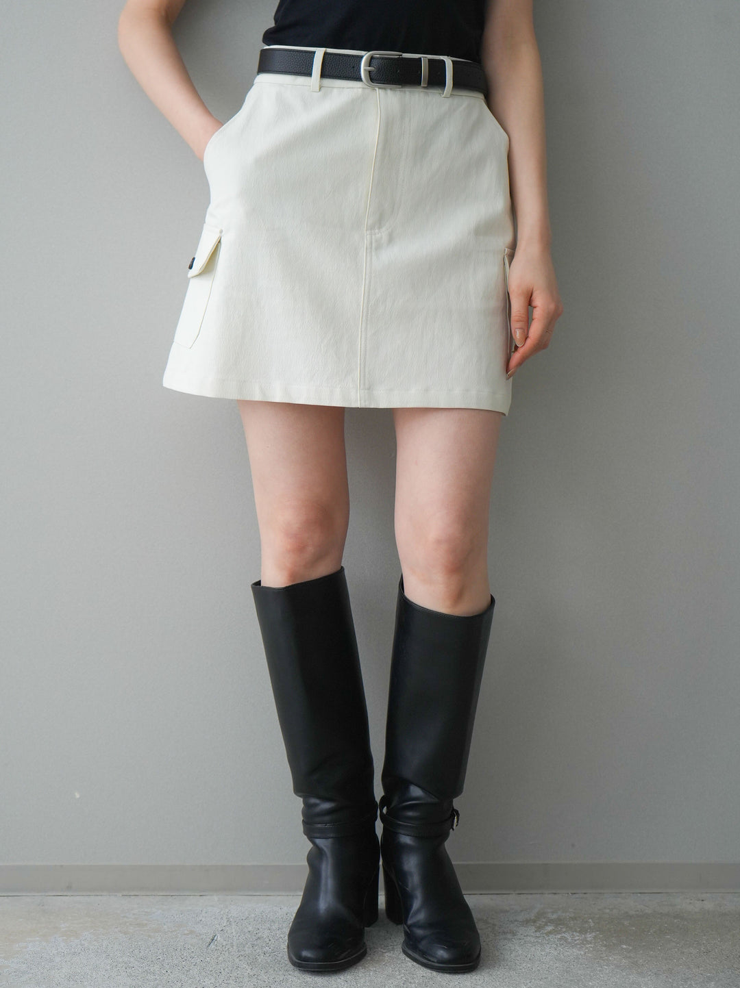 [予約]ベルト付カーゴミニスカート/white