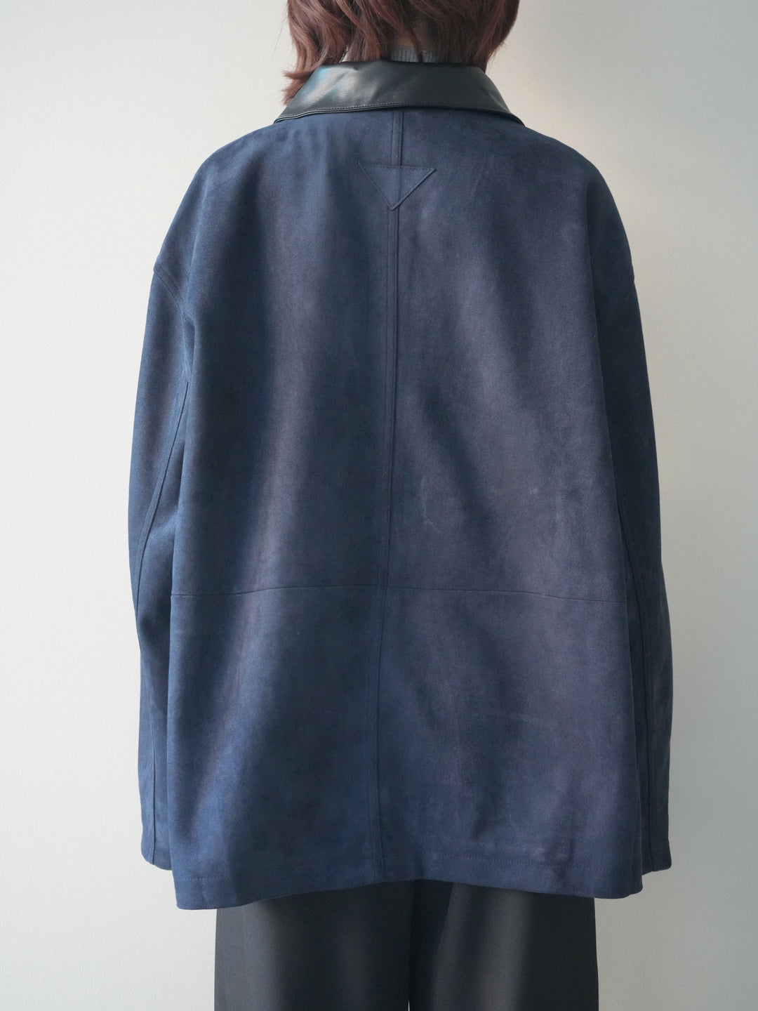 [予約]襟レザーステンカラースエードジャケット/navy