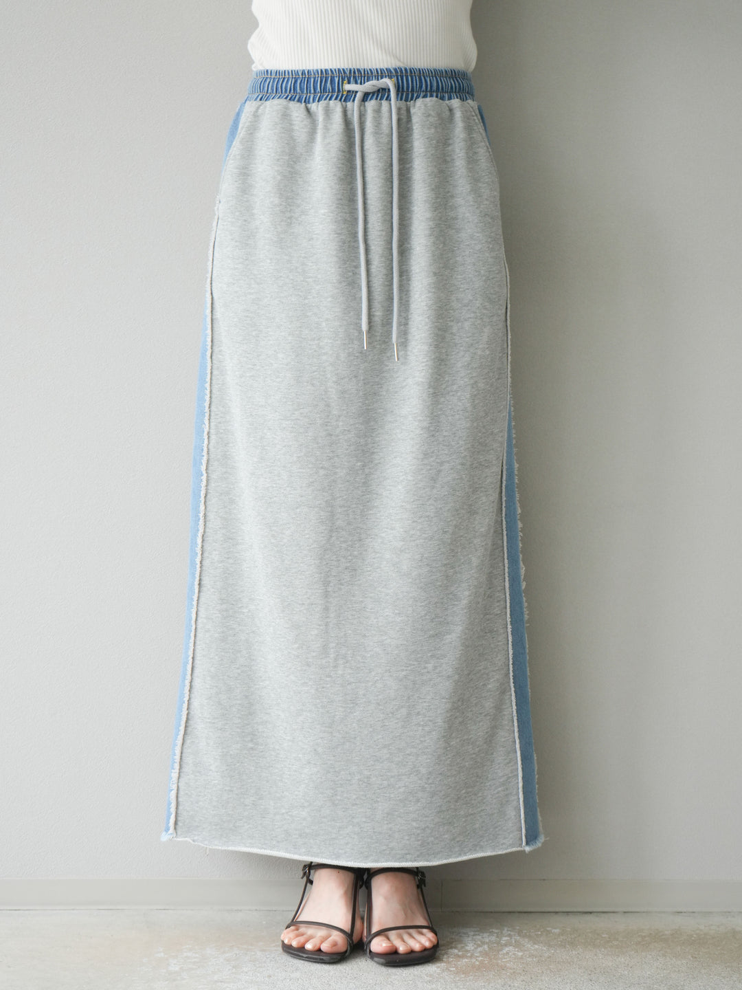 [予約]デニムドッキングスウェットスカート/グレー