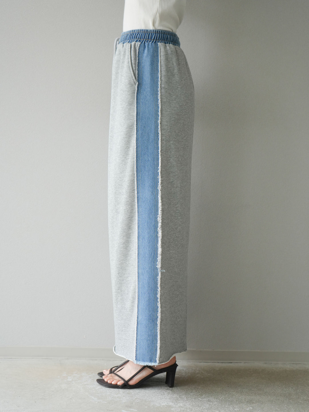 [予約]デニムドッキングスウェットスカート/グレー