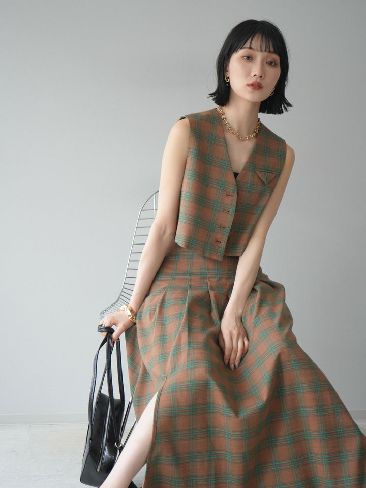 [SET]チェック柄ベスト＆フロントスリットタックスカートSET UP+カップ付テレコリブベアキャミソール(2set)