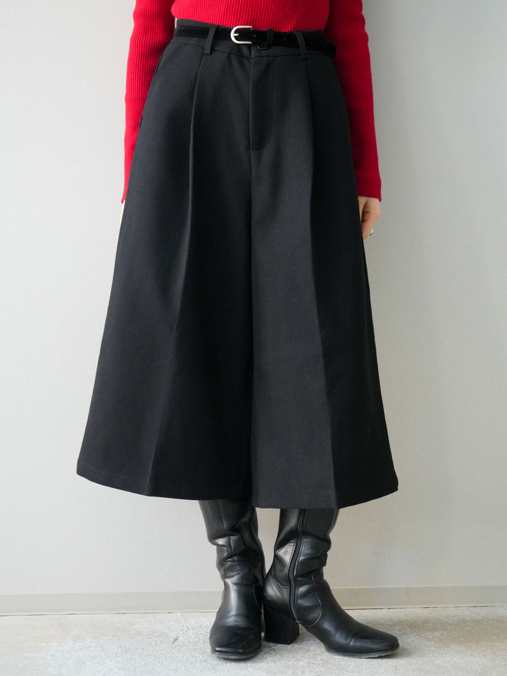 [予約]ベルト付ウールタッチミディアムパンツ/black
