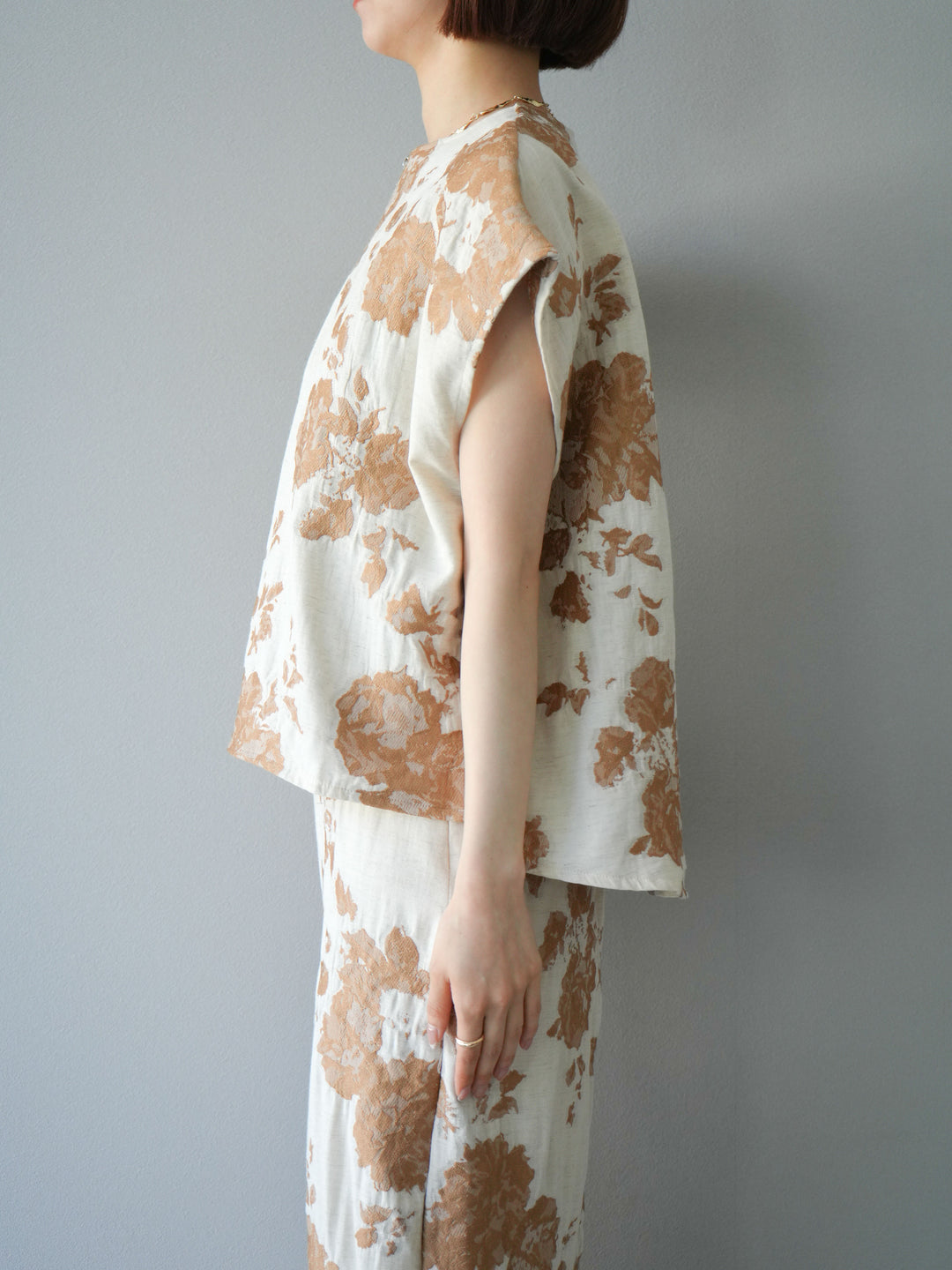 [予約]ジャガードZIPプルオーバー/ベージュ