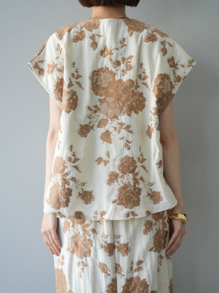 [予約]ジャガードZIPプルオーバー/ベージュ