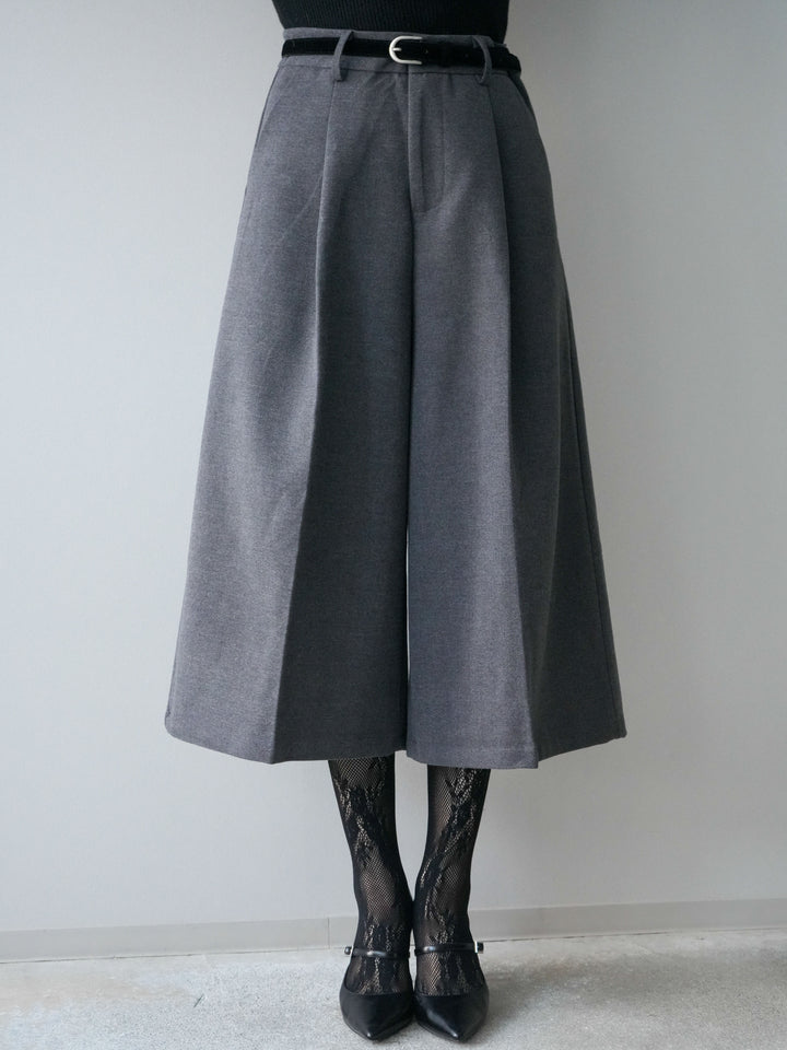 [予約]ベルト付ウールタッチミディアムパンツ/charcoal