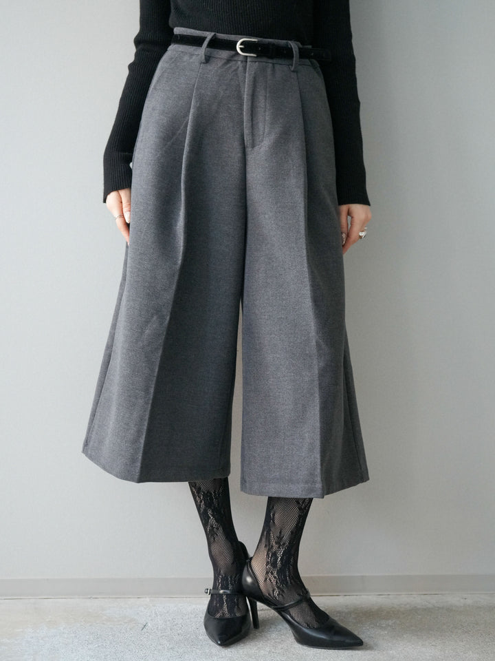 [予約]ベルト付ウールタッチミディアムパンツ/charcoal