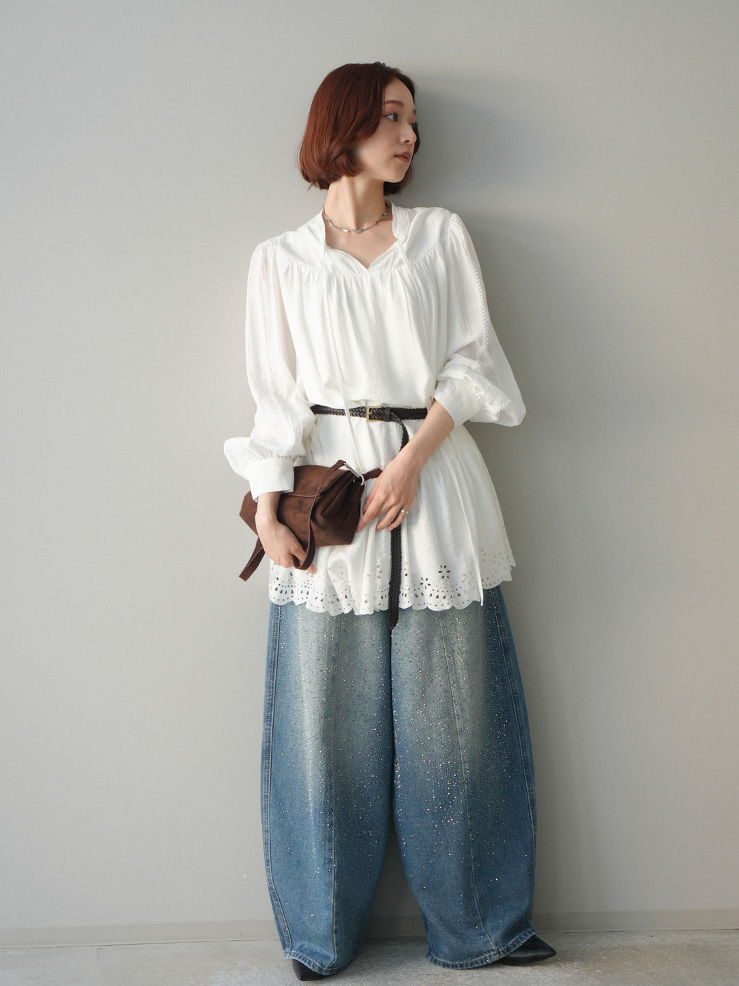 [予約]フロントビジューカーブデニムパンツ/blue