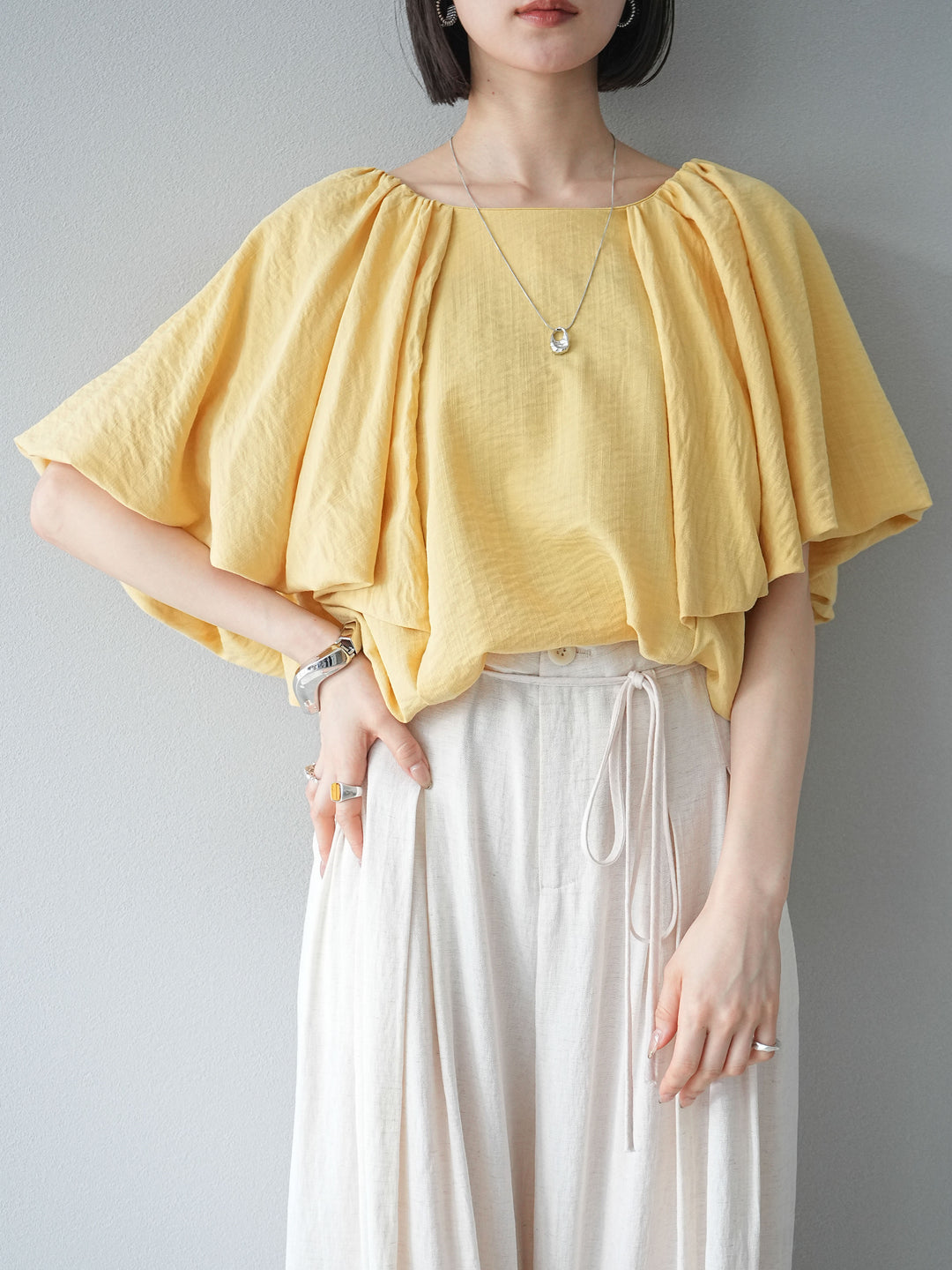 [套裝] 燈籠袖褶襉設計襯衫 + 可選配件套裝（2 套）