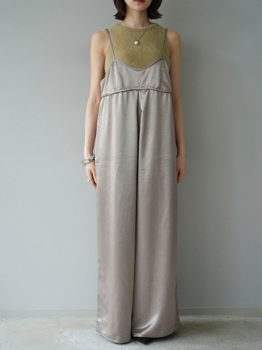 [予約]サテンビスチェオールインワン/グレージュ