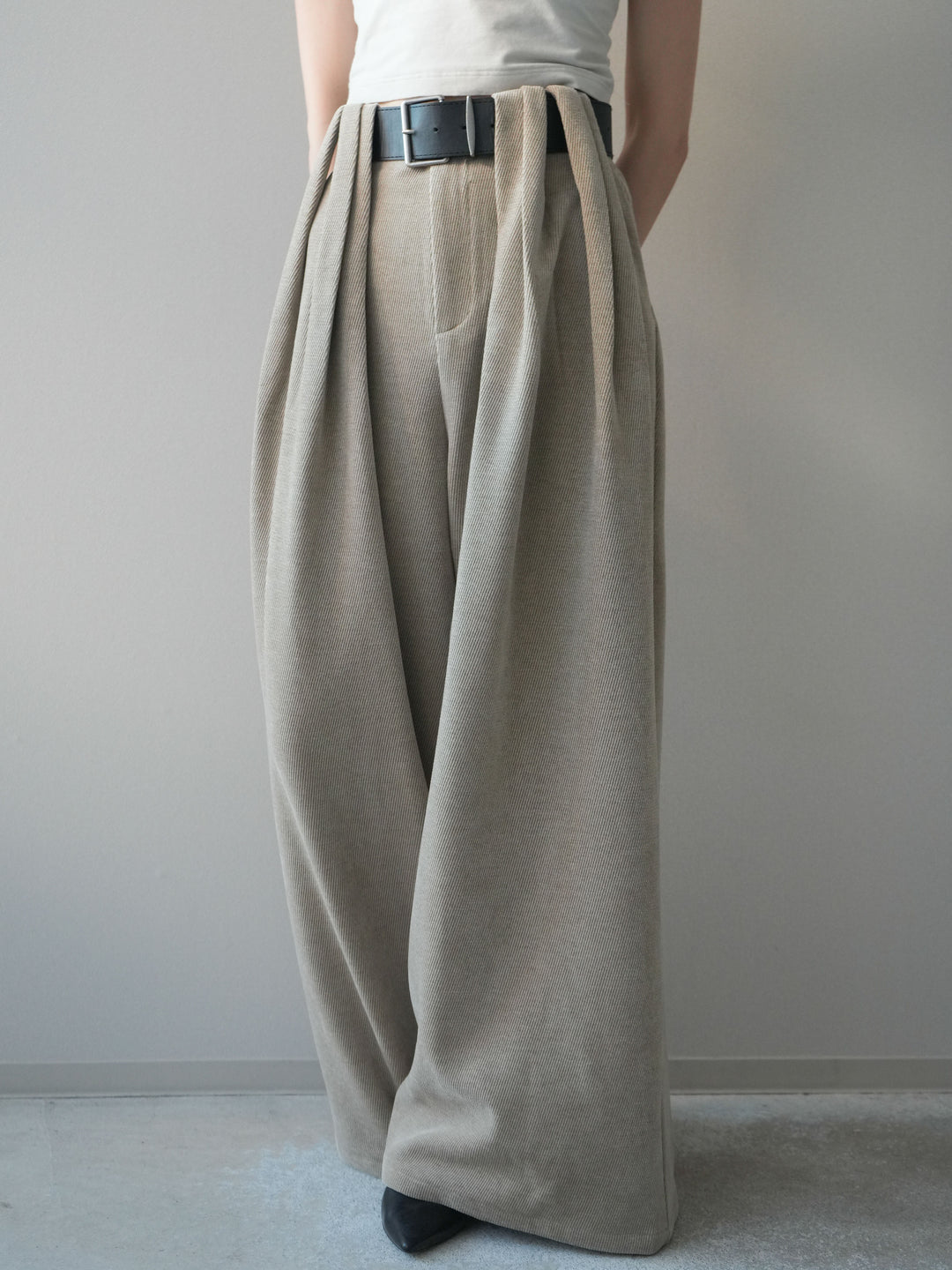 [予約]ベルトデザインループコールテンワイドパンツ(ベルト付き)/beige