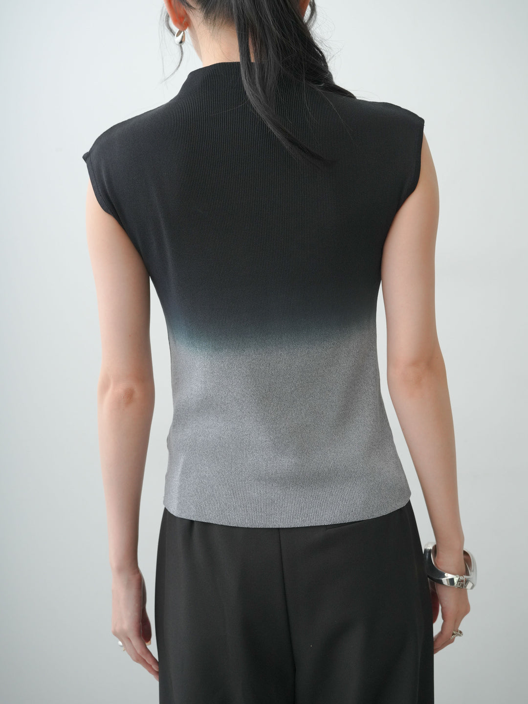 [予約]グラデーションフレンチリブニットトップス/black