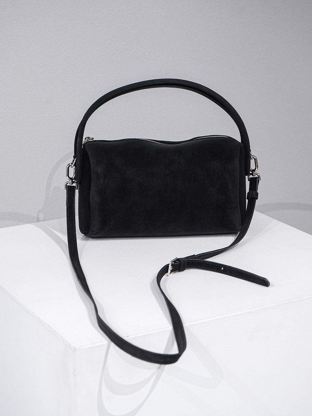 [予約]ワンハンドルソフトレザーミニバック/ブラック