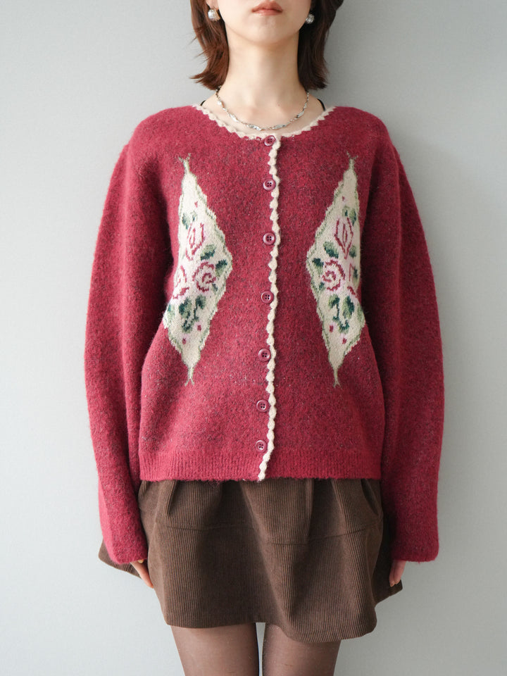 [予約]アンティークフラワージャガードニットカーディガン/red